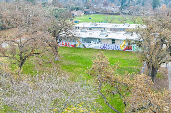There are colorful buildings at Mary Deterding Elementary School.