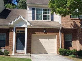 2524 Laurel Cir NW, Atlanta, GA 30311