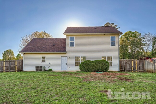 1504 Riverglen Dr, Loganville, GA 30052 - photo 4