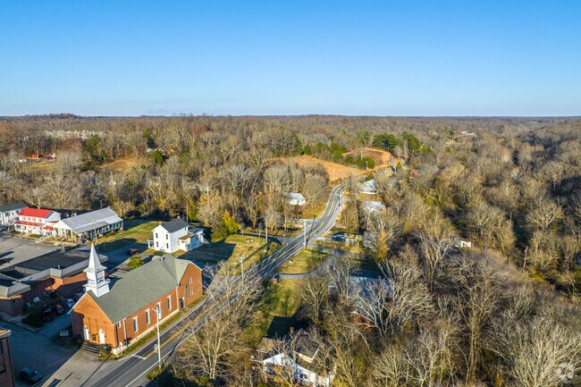 Residents experience a welcoming community within the Charlotte neighborhood.