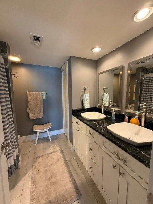 South Beach Condos unit 506, Clearwater Beach, FL 33767 - photo 7