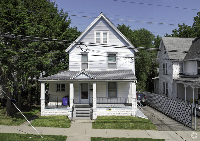 The West Side community has any style of home an individual could want for a residence.
