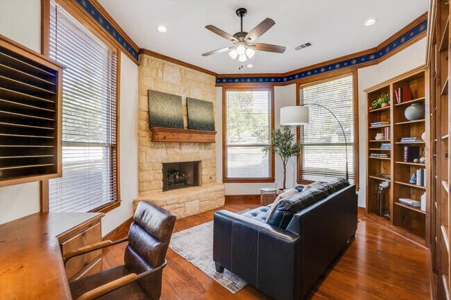 2161 Wynn Joyce Rd unit ID1022080P, Garland, TX 75043 - photo 2