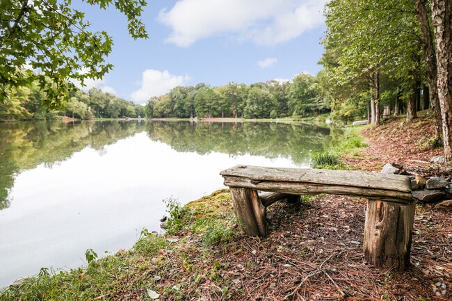 A relaxed place to enjoy a lunch near Rockwood Park