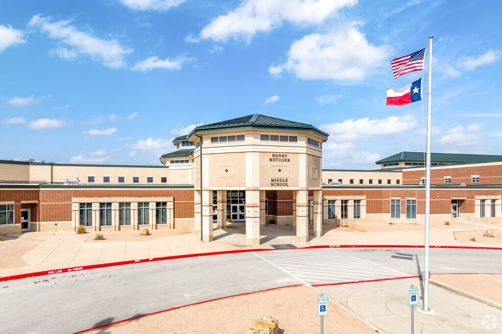 Henry Metzger Middle School, Rankings & Reviews - Homes.com