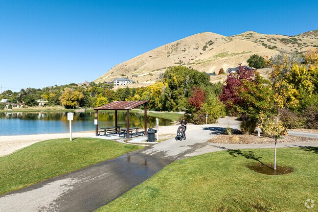 Wayne Bartholomew Family Park, located near the Lakeside neighborhood, offers walking trails.