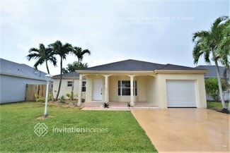 13742 SW 181st St, Miami, FL 33177