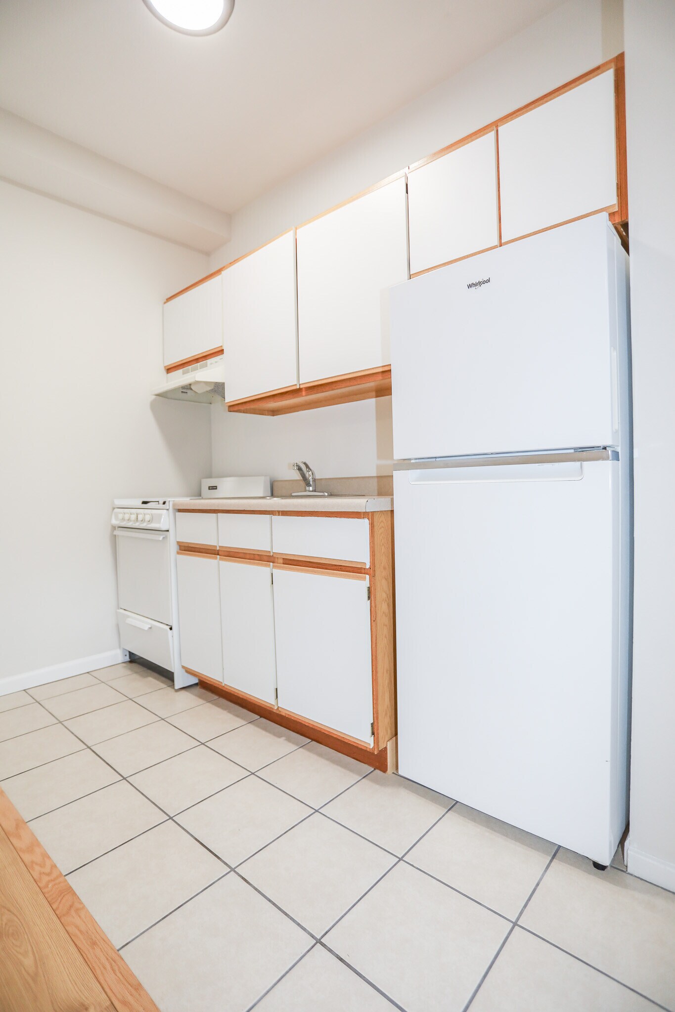 6106 N Kenmore Ave unit 309, Chicago, IL 60660 - photo 1