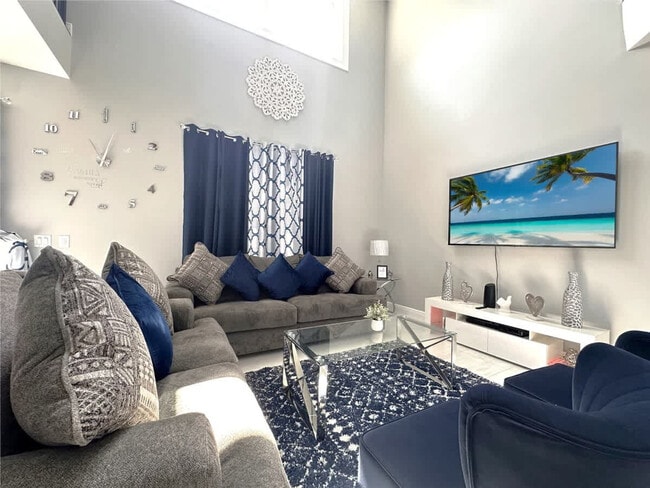 421 Cabello Dr unit ID1259828P, Davenport, FL 33837 - photo 2