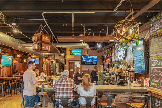 Sandy Springs Brewing Company is a neighborhood hot spot for locally crafted beer and a farm to table menu.