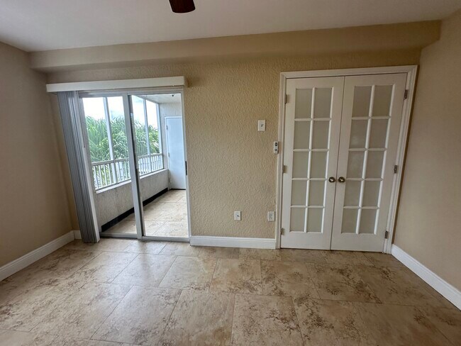 2851 N Oakland Forest Dr unit 209, Oakland Park, FL 33309 - photo 5