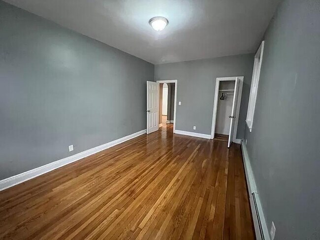 370 Aurora Ave, Cliffside Park, NJ 07010 - photo 5