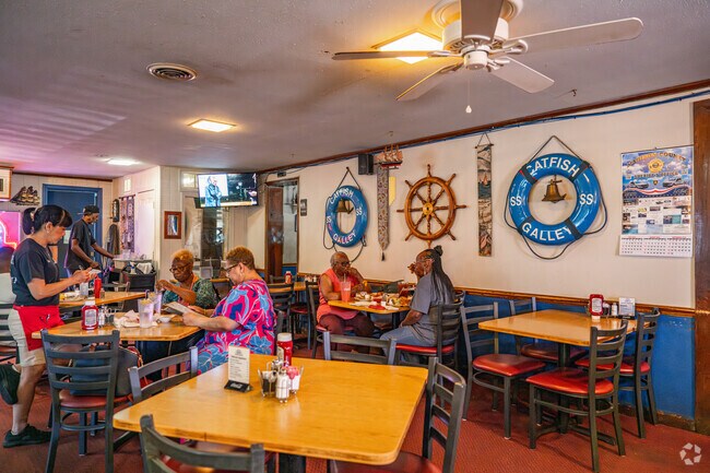 Catfish Galley has been serving up fish and chicken just north of Gilmore since the 90's.