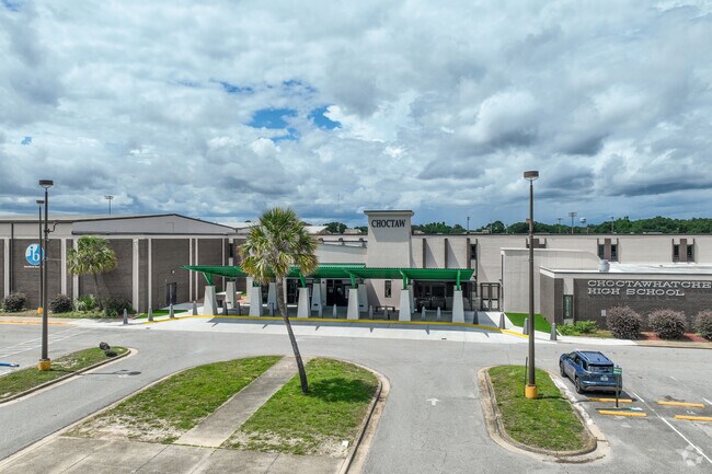 Choctawhatchee Senior High School is a highly rated, public school located in Wright.