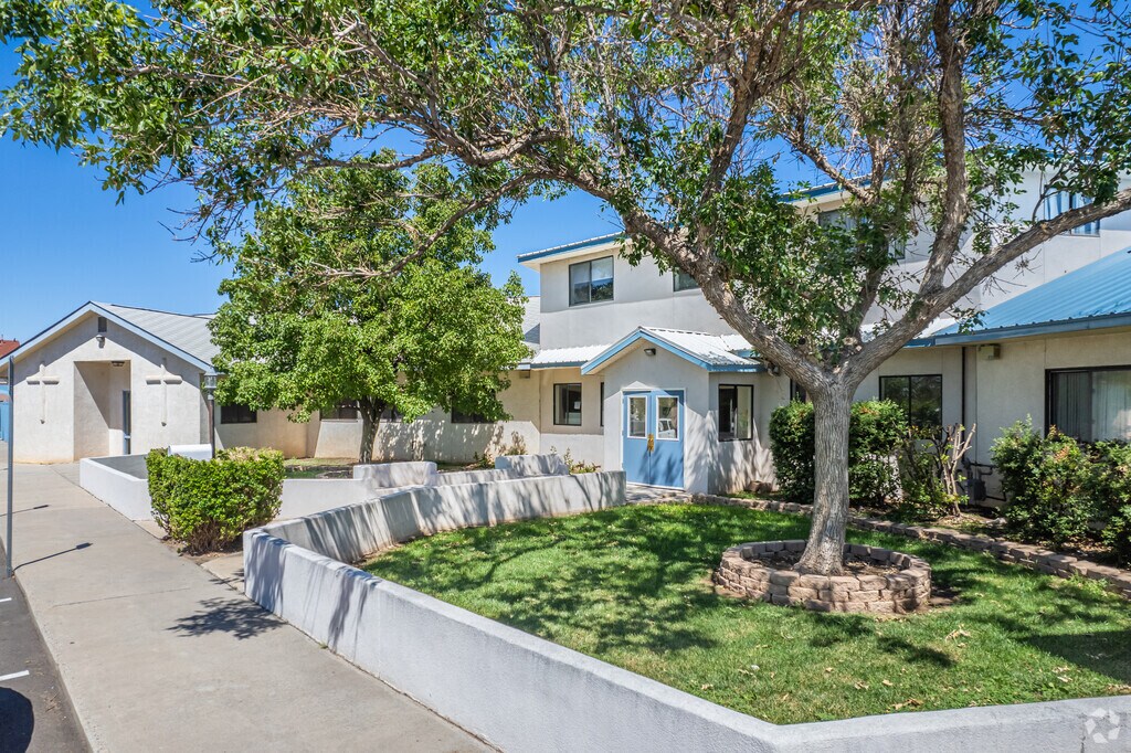 Cultivating knowledge and values at Abundant Life Christian School in Albuquerque.