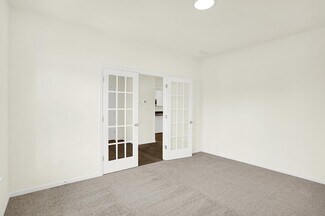 7104 Jackson Dr, Cumberland, IN 46229