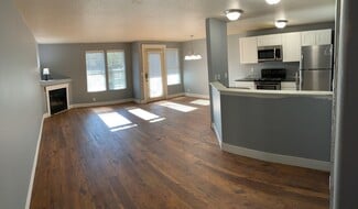 748 NE Oak Place, Redmond, OR 97756