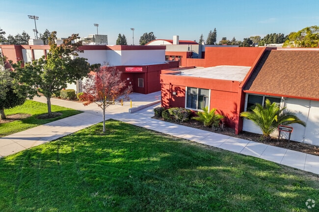 Vallejo High School offers a variety of athletics and quality education near St Vincent's Hill.