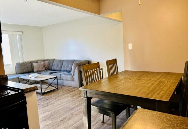 1637 S Riverside Ave unit Clairview Condo 7, Saint Clair, MI 48079 - photo 5