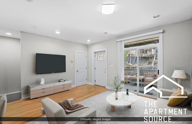 1335 W Walton St unit 1, Chicago, IL 60642 - photo 2