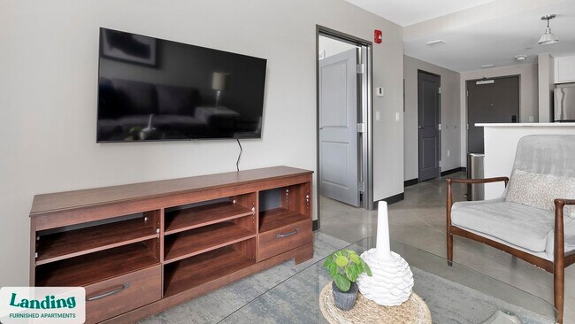 2021 10th Ave S unit 701, Birmingham, AL 35205 - photo 4