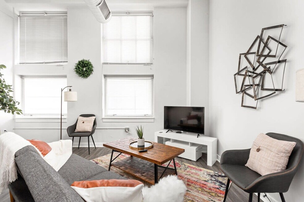 50 N Illinois St unit ID1014273P, Indianapolis, IN 46204 - photo 1