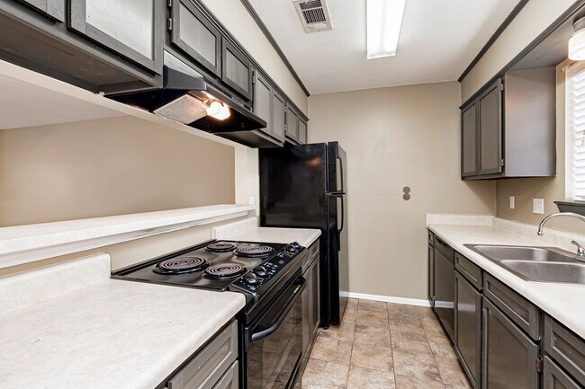 4352 Stumberg Ln, Baton Rouge, LA 70816 - photo 7