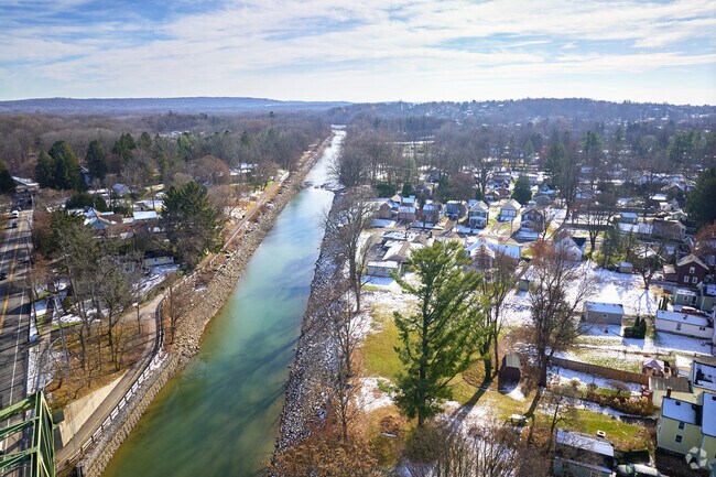 Aerial view of Pittsford at the Erie Canal, facing east.
