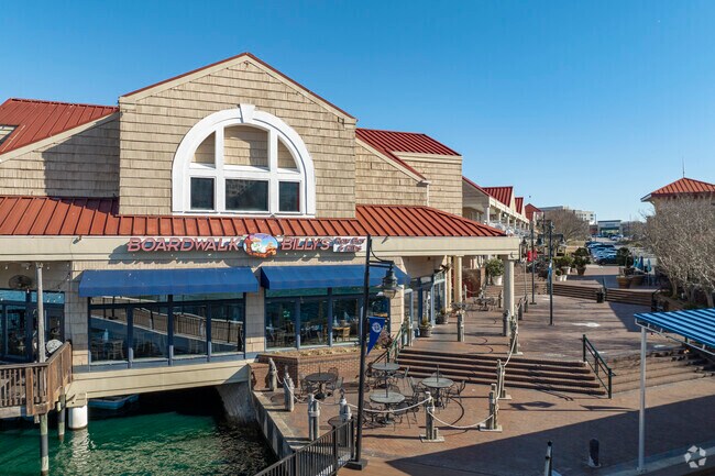 Boardwalk Billy's Raw Bar & Ribs is a popular dining spot in Mallard Creek-Withrow Downs.