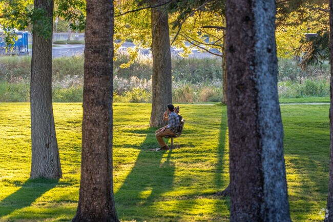 Flanders Creek's parks and open spaces provide the perfect backdrop for outdoor activities.