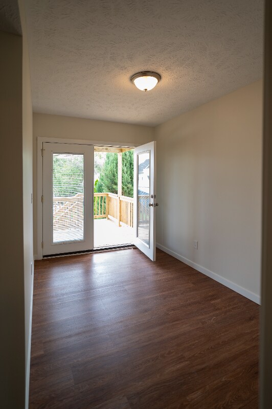 1277 W 67th St Unit 2, Cleveland, OH 44102