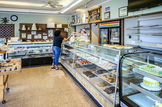 Baltimore Neighborhood residents enjoy the proximity to Pollman's Bake Shop.