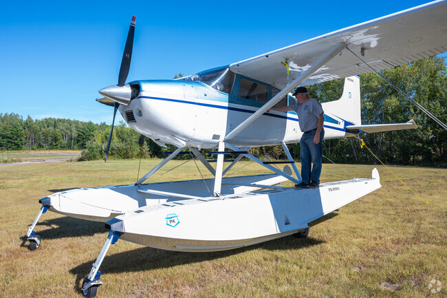 Lincoln Regional Airport offers a place for aviations enthusiast to store their aircraft.