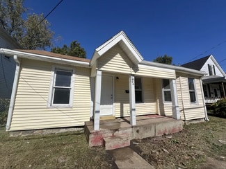 1406 Corse St, Burlington, IA 52601