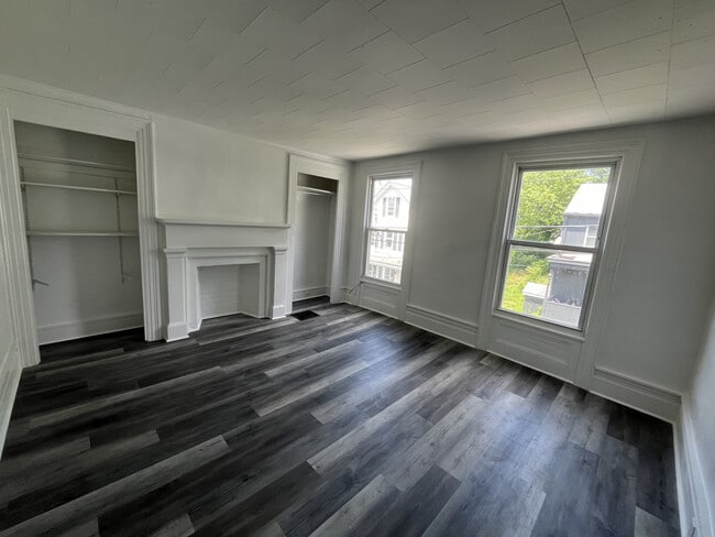 20 Livingston St unit 2, Catskill, NY 12414 - photo 6