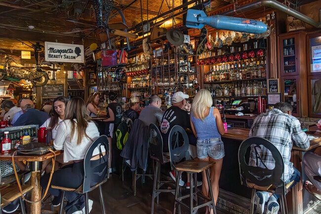 Dining - No Name Saloon in Park City - close to Brighton