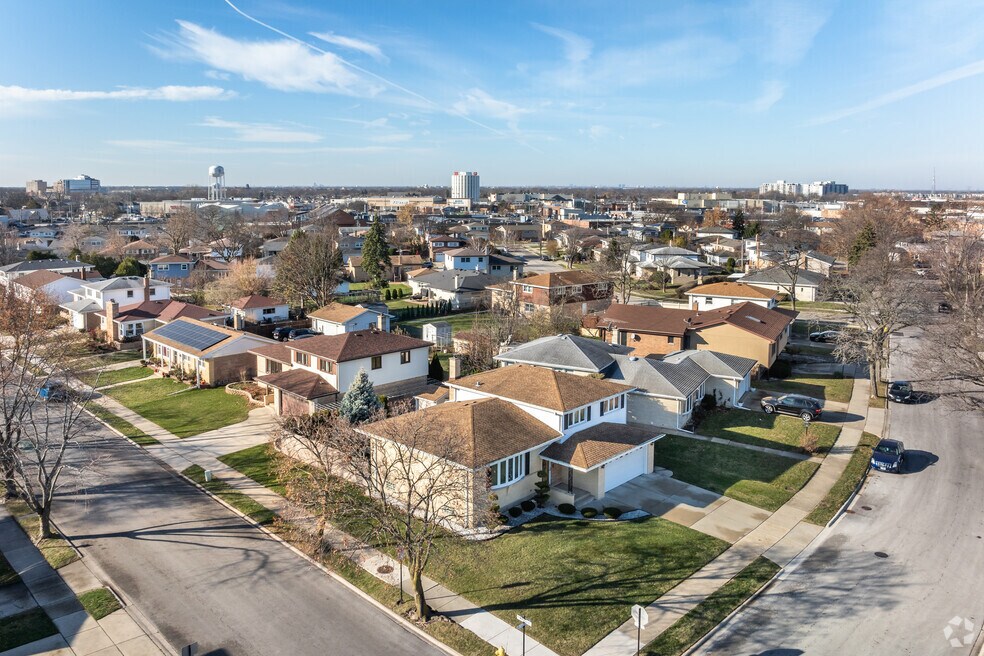 NH_CourtlandPark_560026_P2_TS_V1_021425