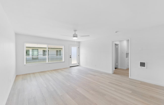 14437 Telegraph Rd unit 24, Whittier, CA 90604 - photo 3