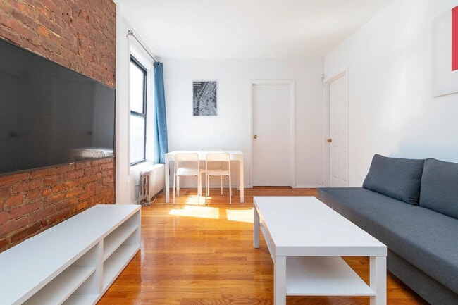 1789 1st Ave unit ID1032063P, New York, NY 10128 - photo 6