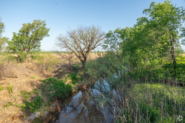 Altus was founded as a trading post on Bitter Creek.