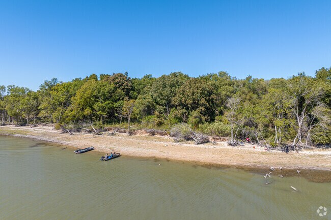 Discover the islands on Granger Lake at Taylor Park for an adventurous outing.