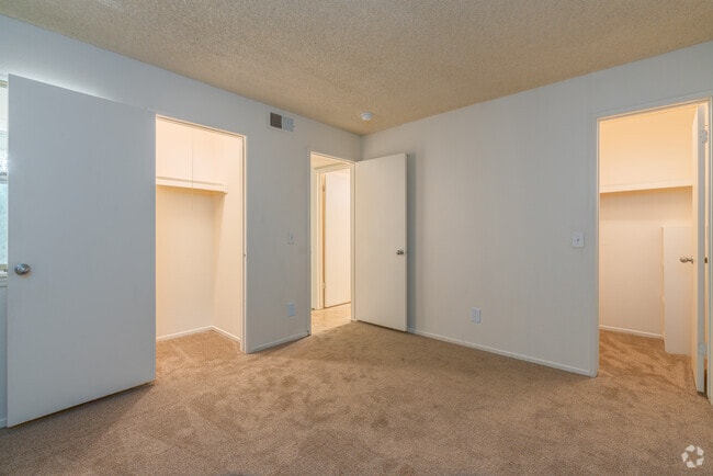 Logan Park, Sacramento, CA 95842 - photo 7