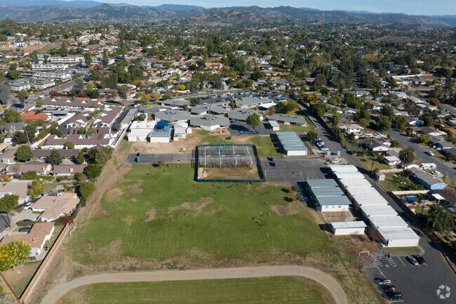 Juniper_School
