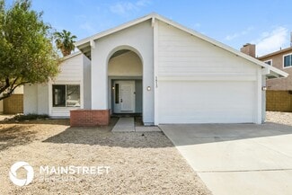 1813 E Alta Vista Rd, Phoenix, AZ 85042