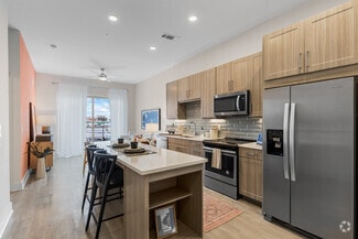 4950 Broadway Dr, Plano, TX 75024