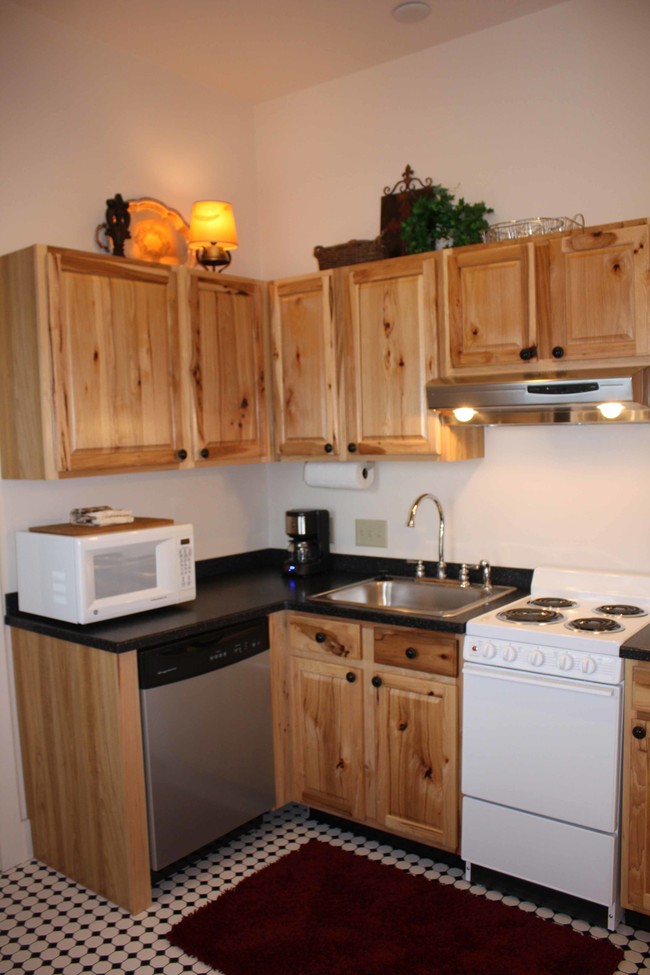 501 E Mississippi Dr Unit 4, Muscatine, IA 52761