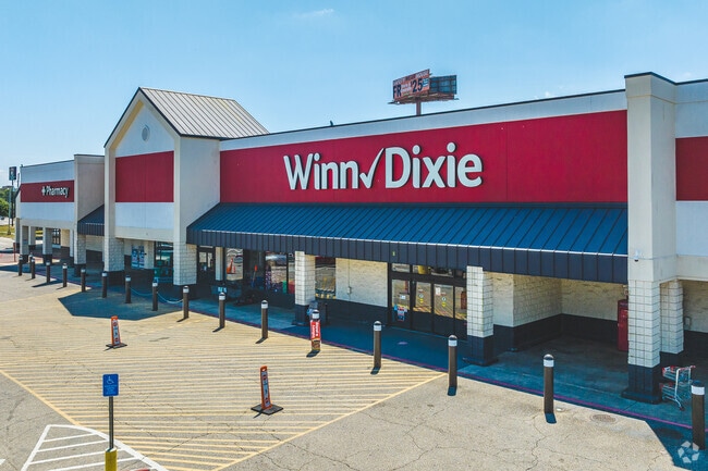 Winn-Dixie is a Westmont favorite for groceries.