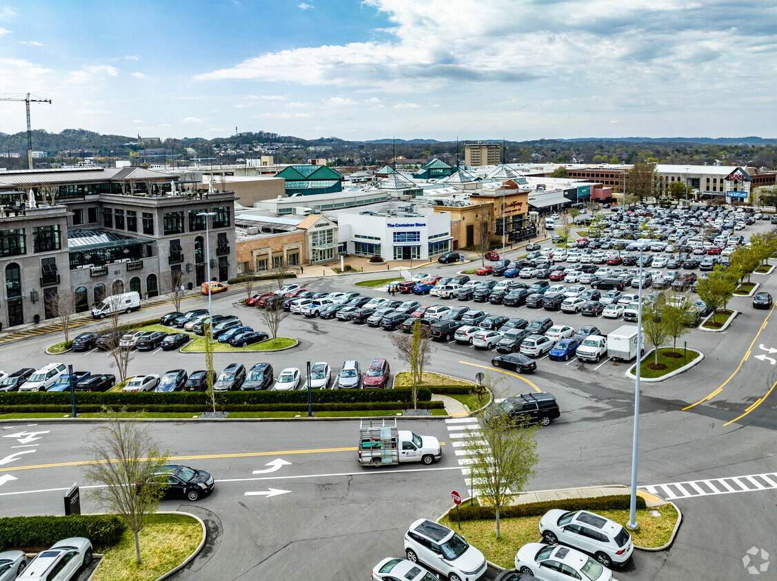 New balance green outlet hills mall