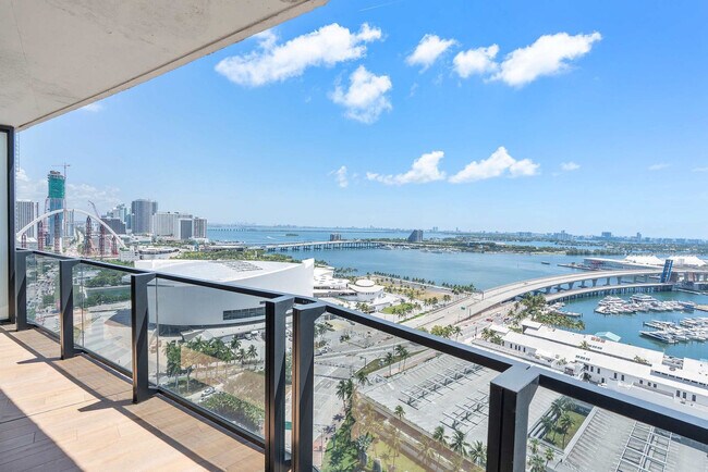 The Elser unit ID1240682P, Miami, FL 33132 - photo 3