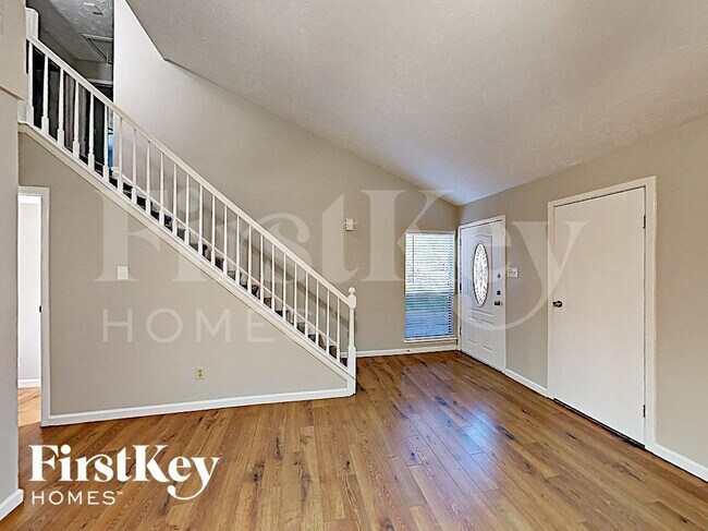 3311 Birch Creek Dr, Kingwood, TX 77339 - photo 4